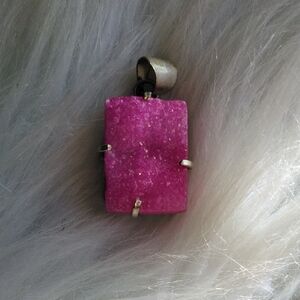 Beautiful Pink Agate Druzy Silver Plated Gemstone Necklace Pendant
